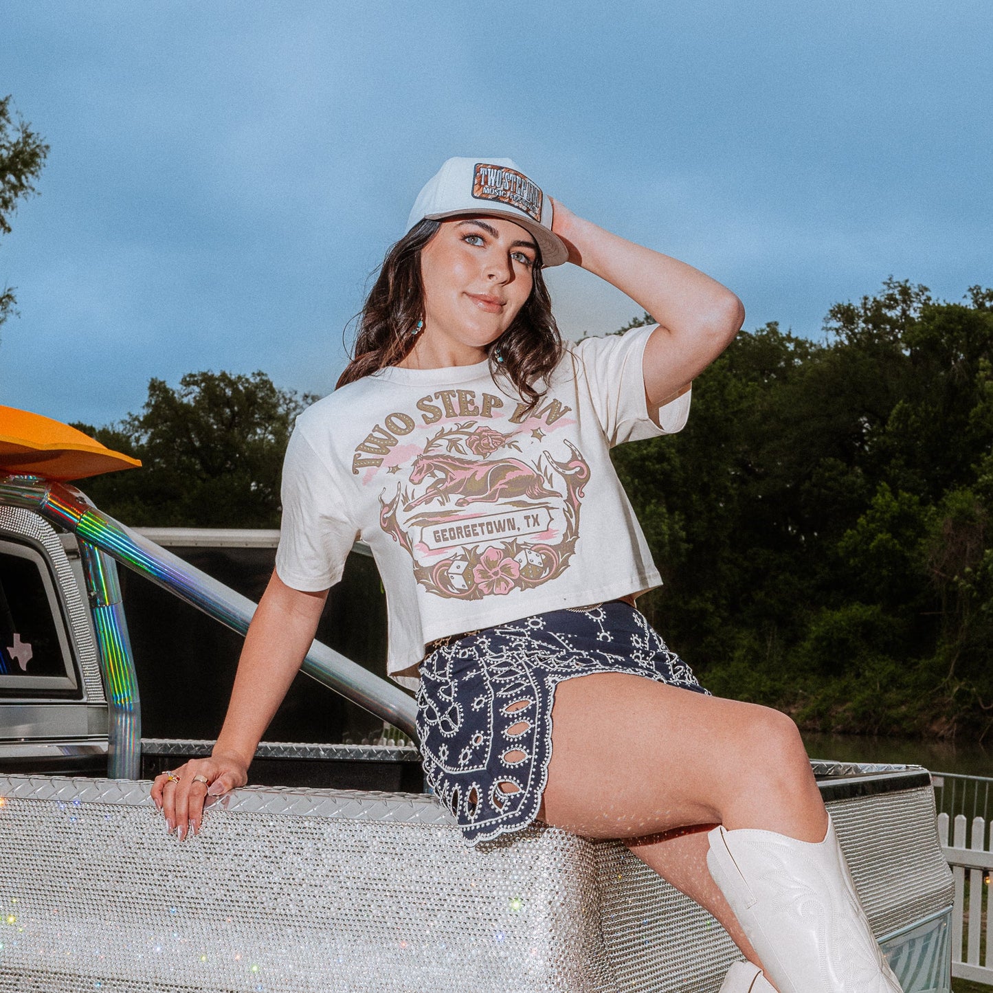 Women's Horse Rhinestone Lineup Crop Tee